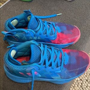 Adidas Dame 8 ‘Battle of the Bubble’ Damian Lillard big kids athletic shoes US 5